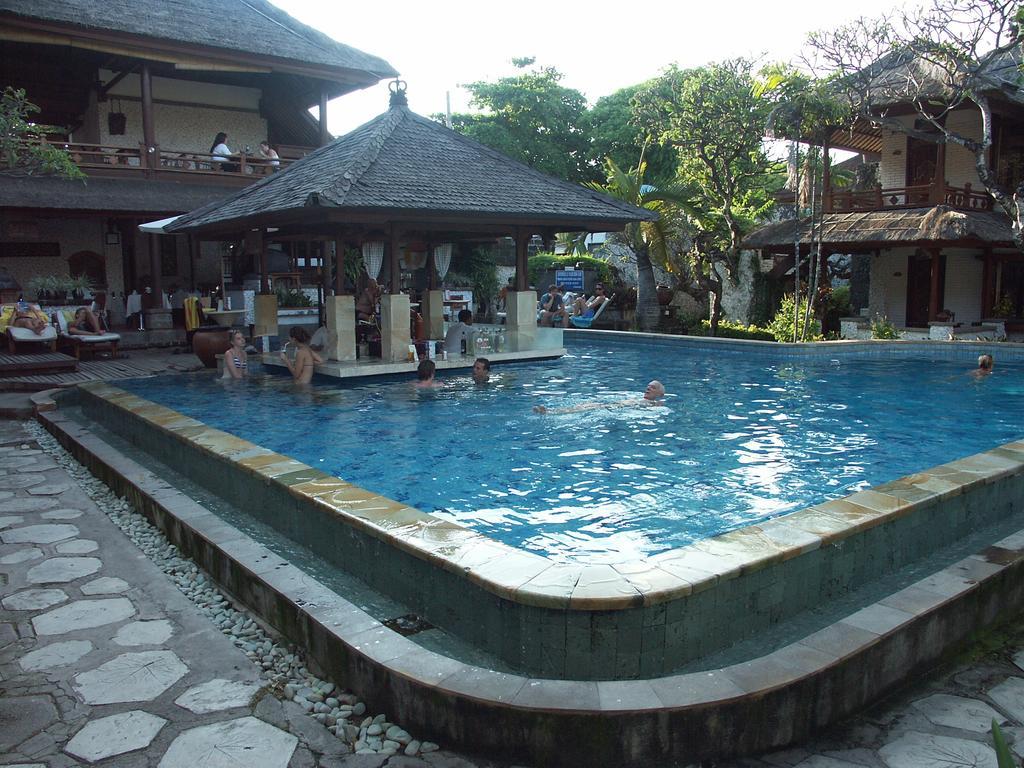 Balisani Padma Hotel Legian Exterior foto